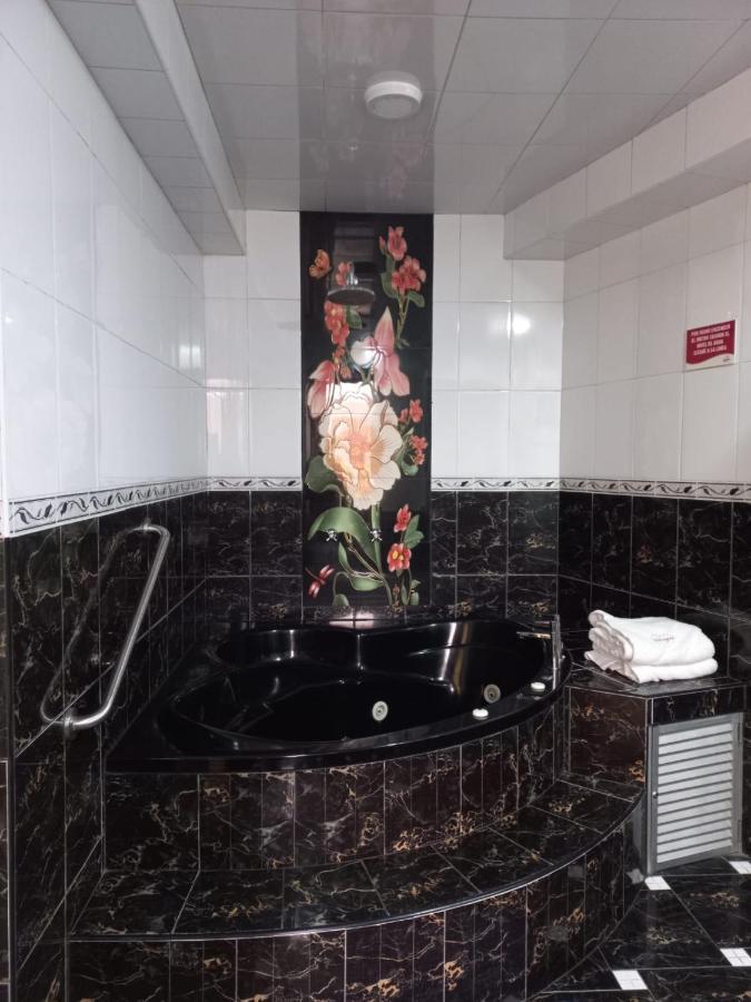 Hotel Wayra リマ エクステリア 写真