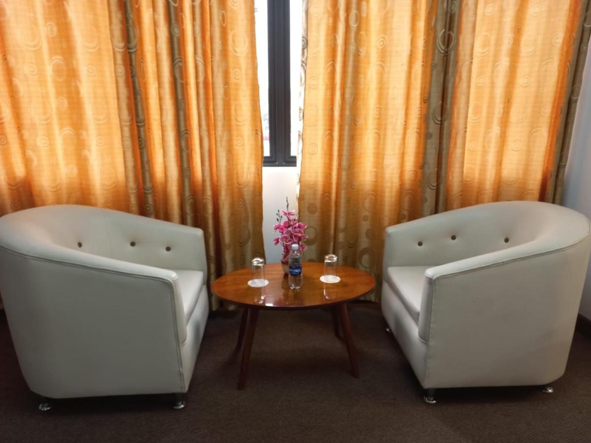 Hotel Wayra リマ エクステリア 写真
